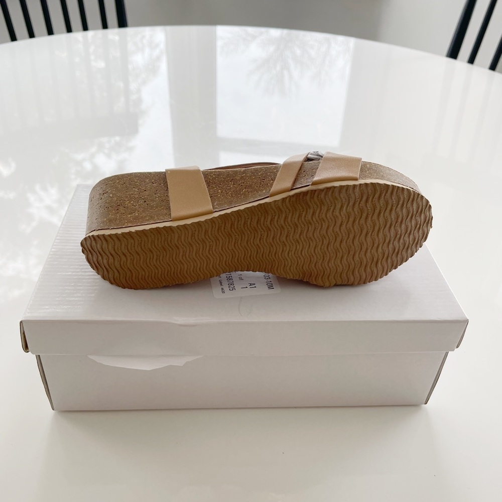 Angel Steps Tali Sandal Tan - 10 - Picture 4 of 5